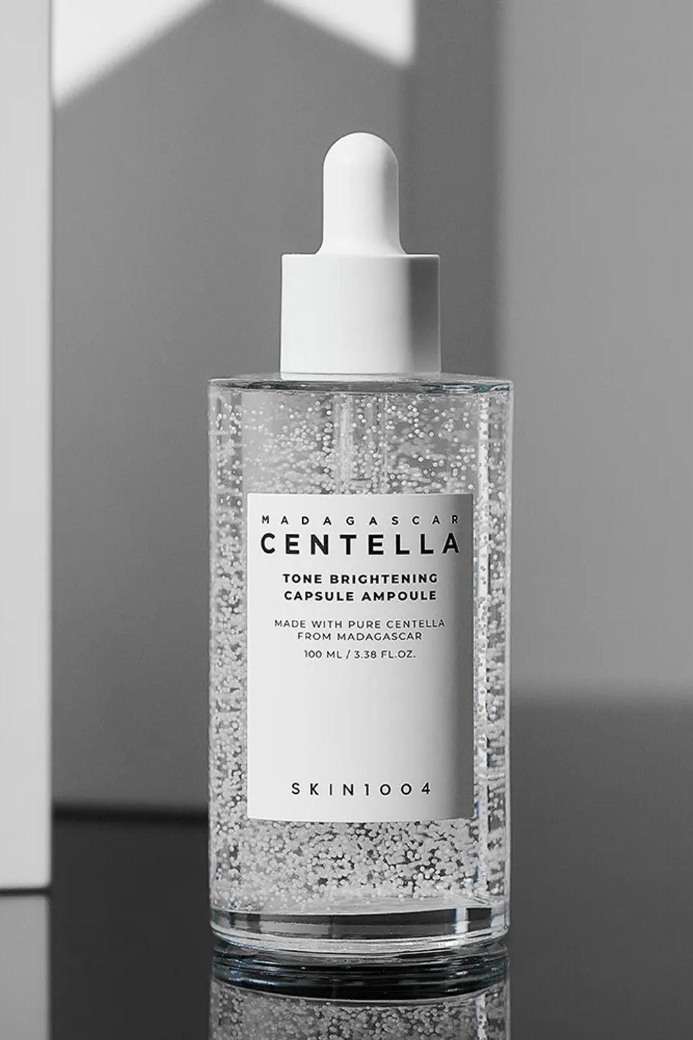 SKIN1004 - Madagascar Centella Tone Brightening Capsule Ampoule