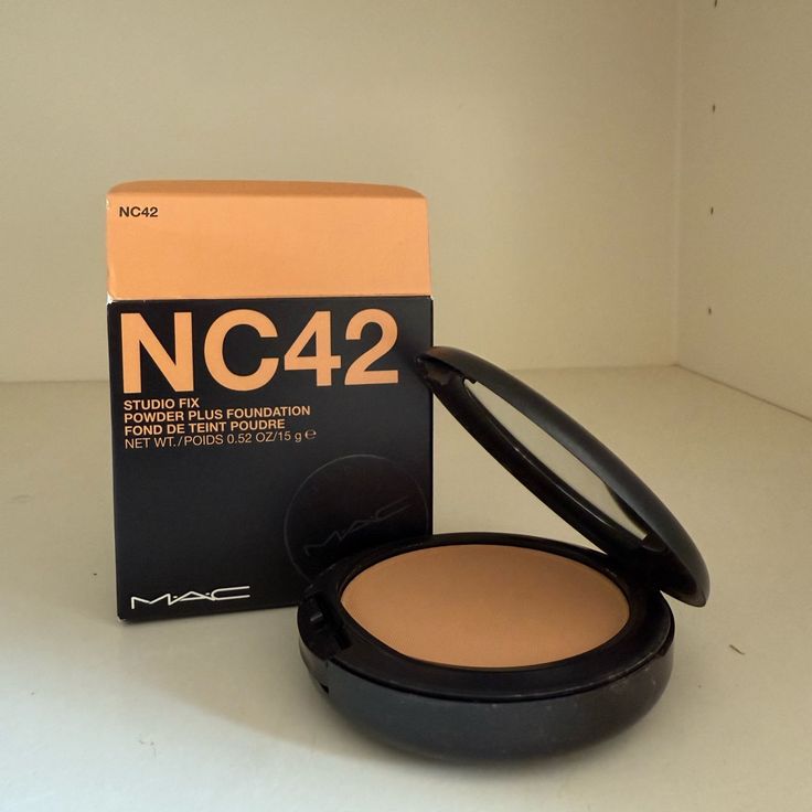 MAC Studio Fix Compact Powder – Smooth Matte Finish